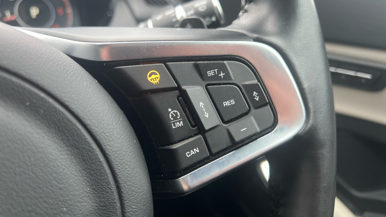 Jaguar E-Pace 2.0d [180] R-Dynamic HSE 5dr Auto Diesel Estate